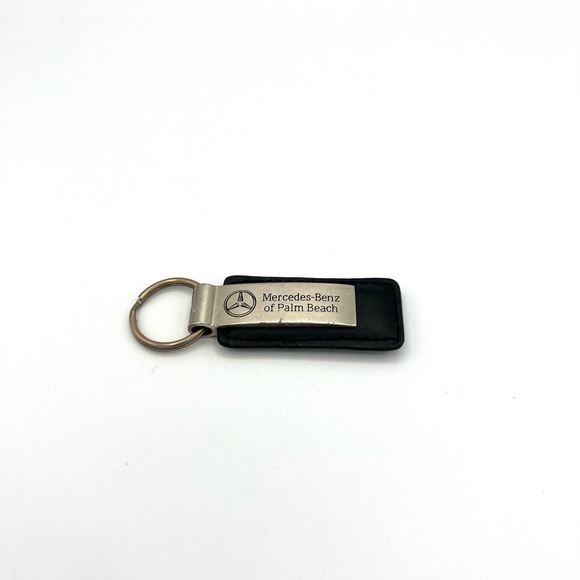 Mercedes Benz Key Chain - Picture 5 of 9